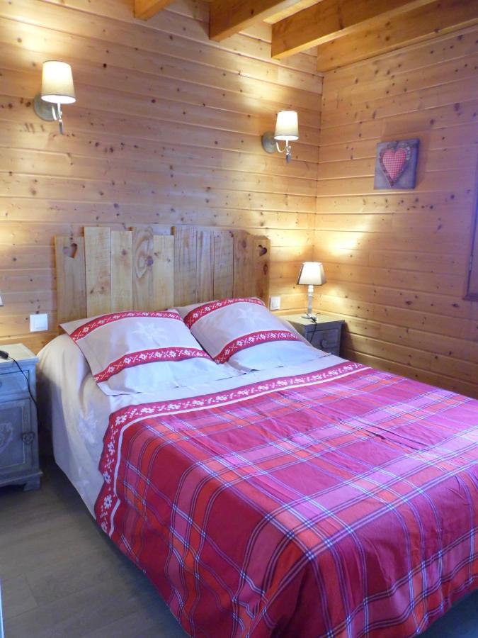 Chalet Des Clarines Saint-Genes-Champespe Ngoại thất bức ảnh